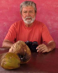 Mor als 71 anys el fotògraf Toni Catany