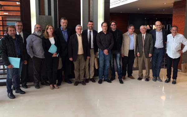 El conseller Santi Vila amb el consell assessor territorial de cultura Lleida i l’Alt Pirineu. 