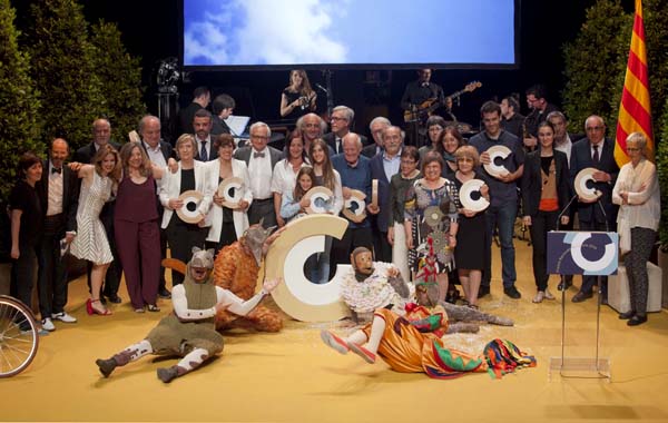 Foto de família dels Premis Nacionals de Cultura (foto: Eva guillament).