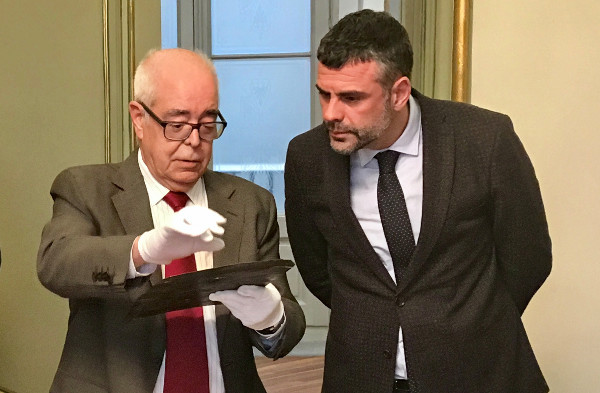 Lluís Carles Busquets amb el conseller Santi Vila. 