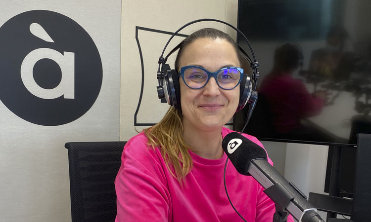 Manuela Alandes: “És imprescindible que À Punt Ràdio tingui un espai cultural en la seva graella”